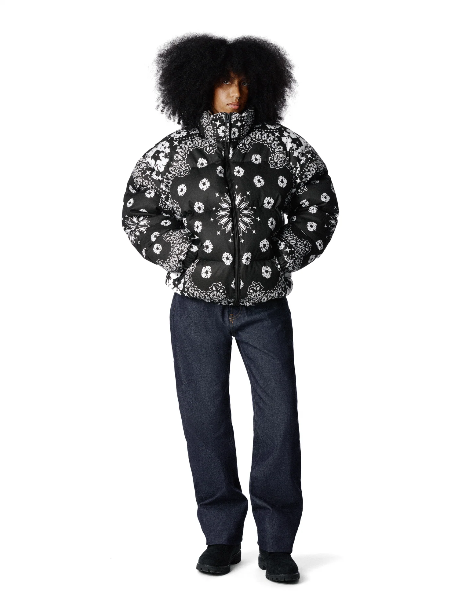 Cotton Wreath Paisley Puffer Jacket Black